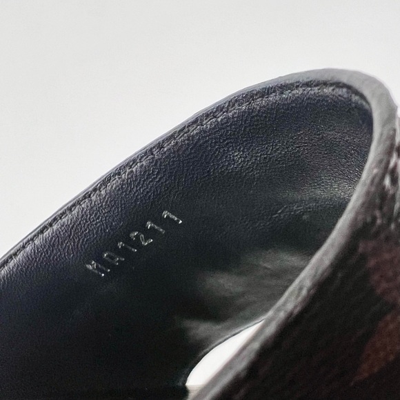 LOUIS VUITTON | LV Monogram Gold Lock It Flat Mule Sandals Slides EU 38 - Picture 7 of 11